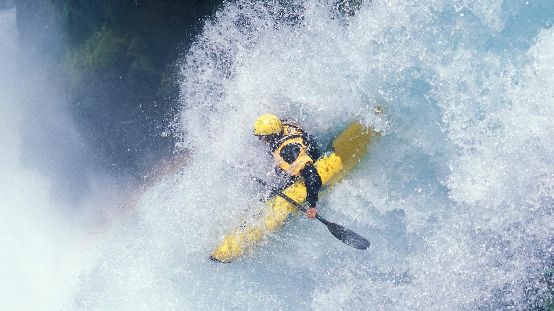 梅西神锋破门，巴黎逆转战胜皇马，梅西首球巴黎