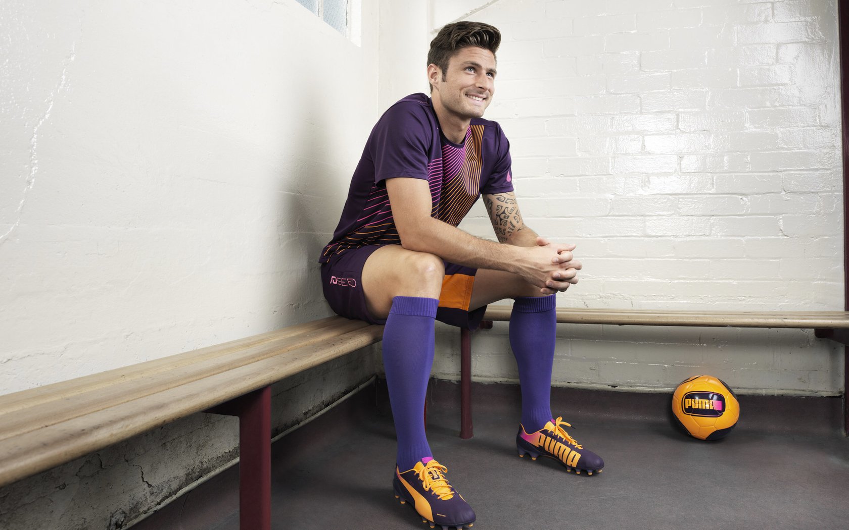 传球视野宽广的前锋战术价值解读，传球最好的大前锋